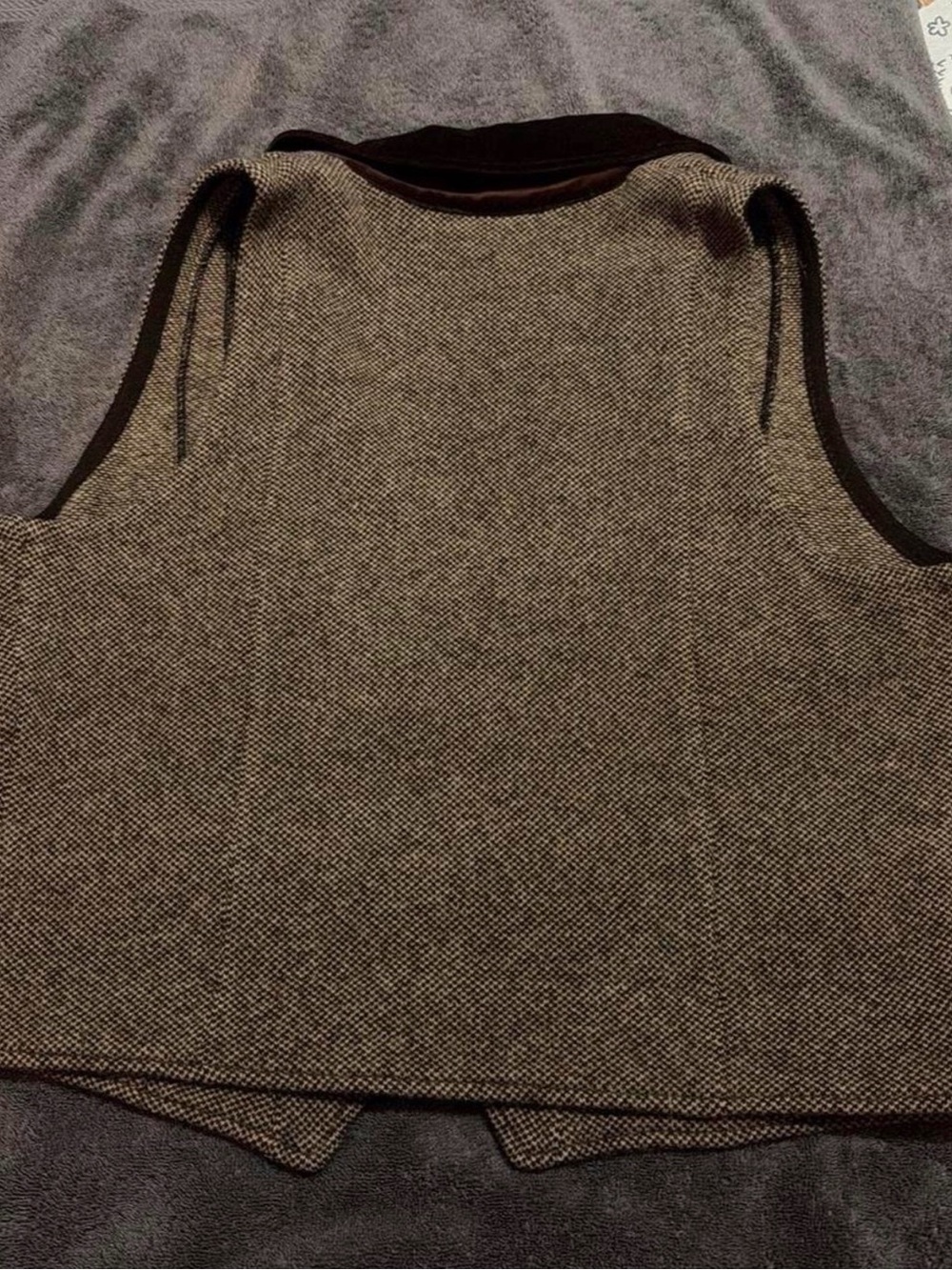 Ralph Lauren Brown Tweed Vest with Dark Brown Velvet Collar - Picture 2 of 2
